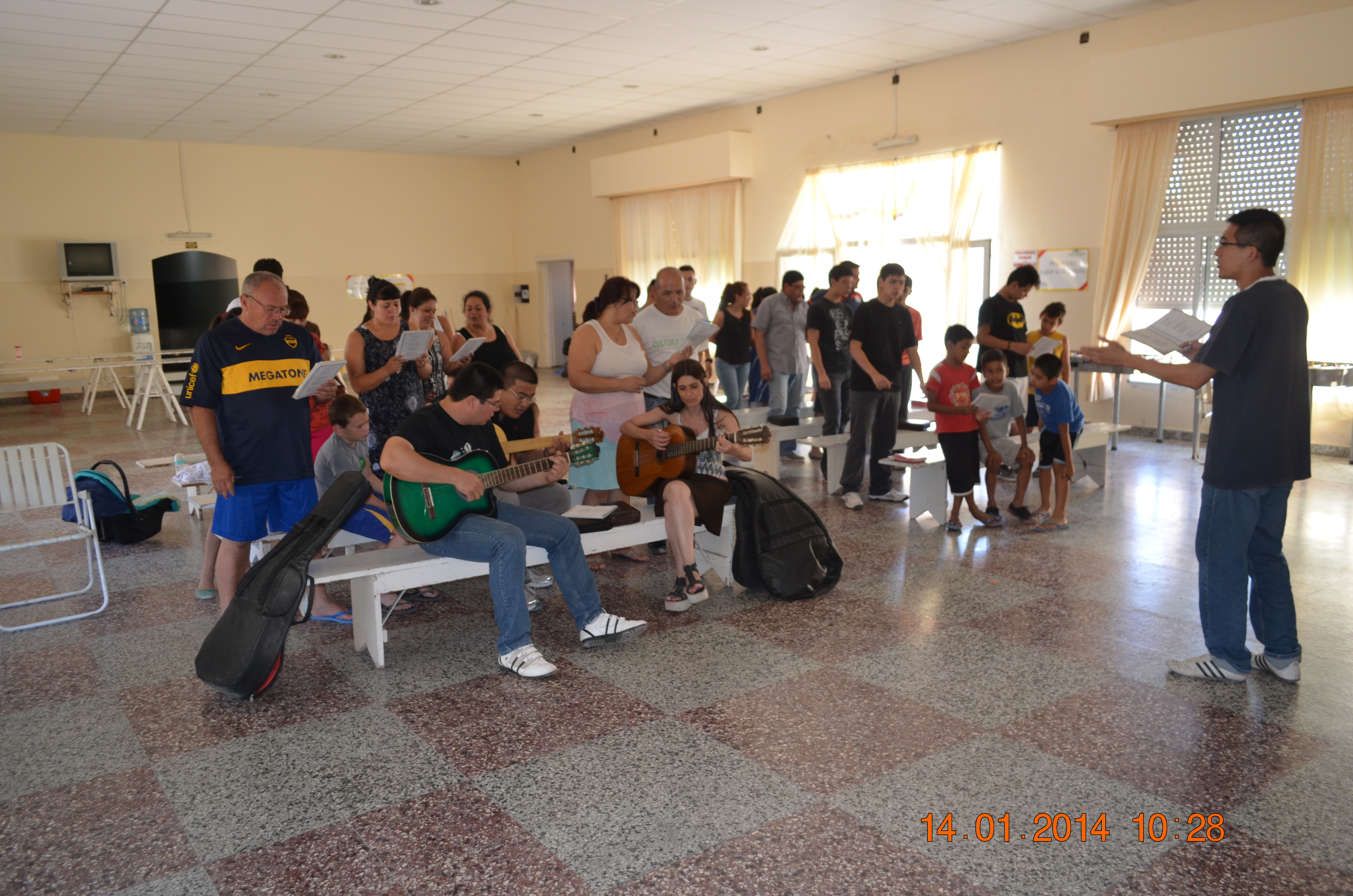 Portada del campamento 2014