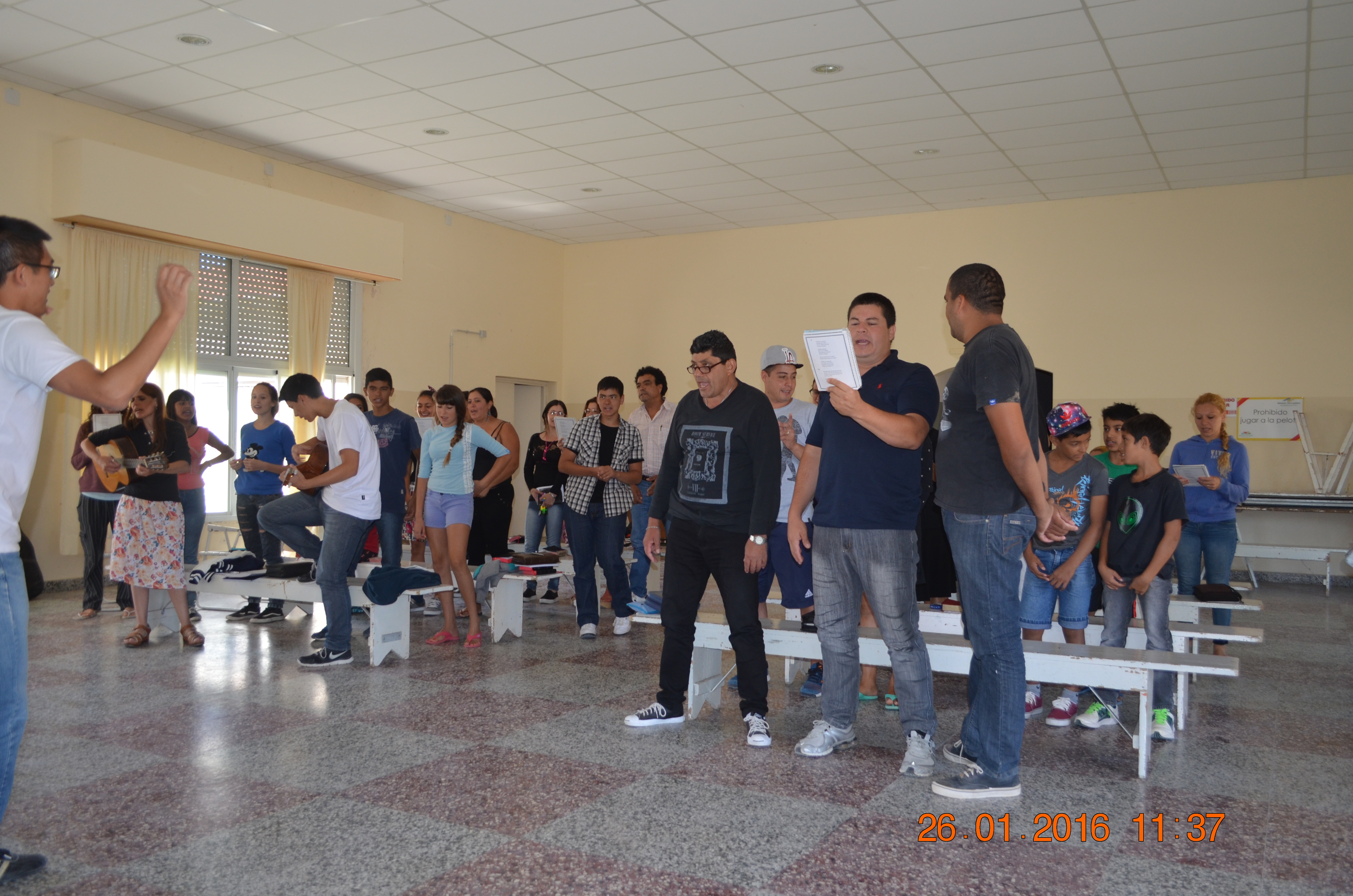 Portada del campamento 2016